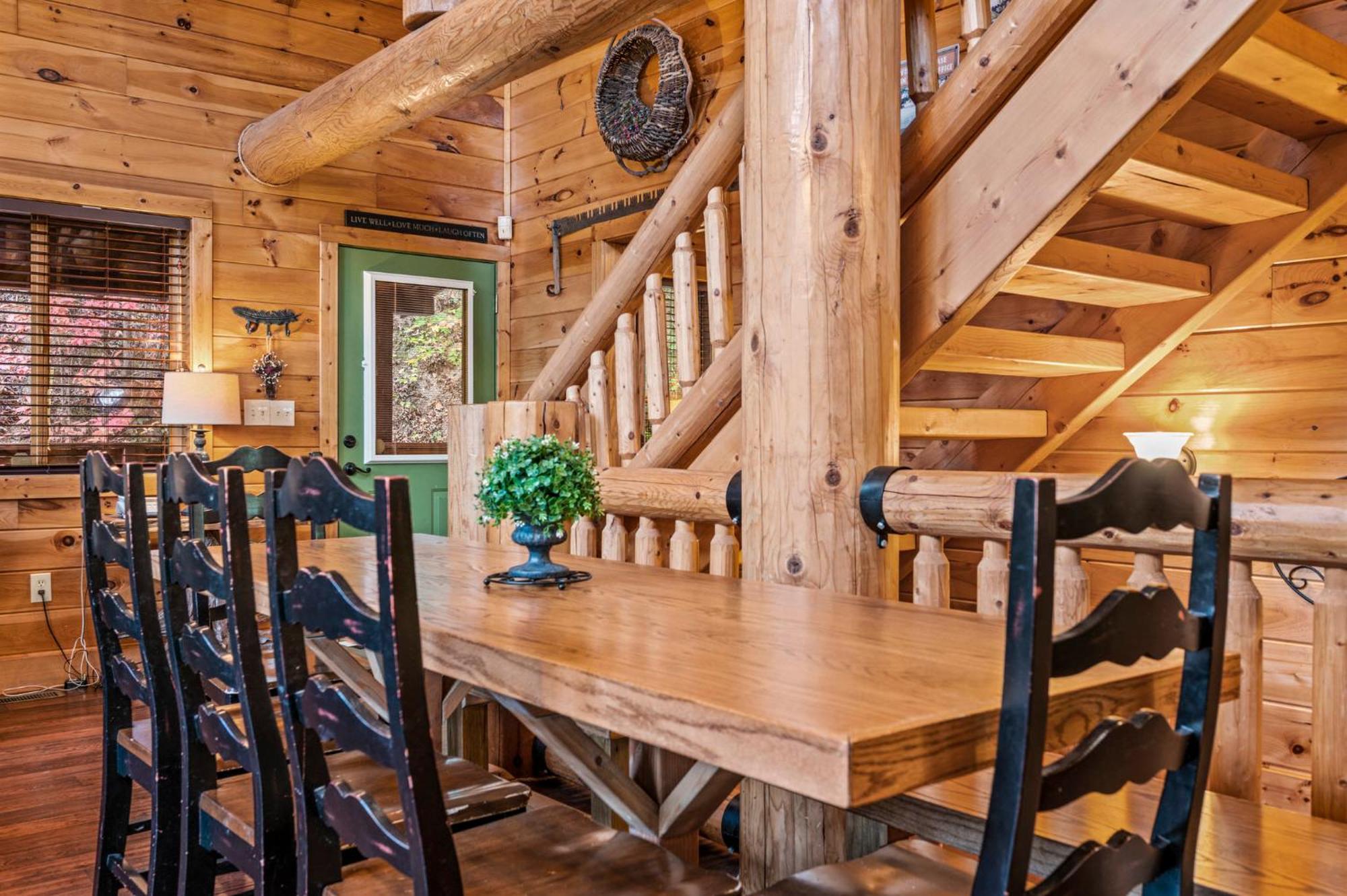 Relaxation Retreat - Pickleball Cabin - Wi-Fi, Fire Pit With Bar, Ev, Game Room, Hot Tub, Pool Access - Mins To Pf Sevierville Exteriör bild